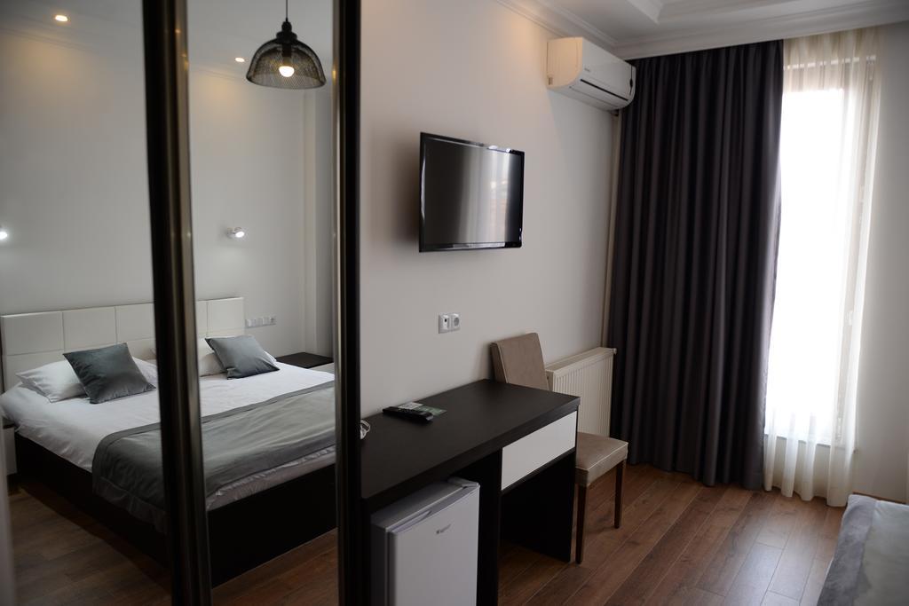 באטומי Guest House Gantiadi מראה חיצוני תמונה